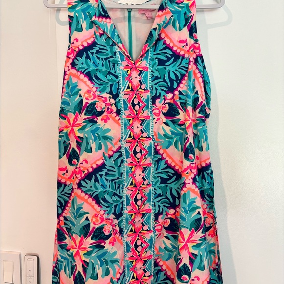 Lilly Pulitzer Dresses & Skirts - Lilly Pulitzer Multicolor Floral Dress